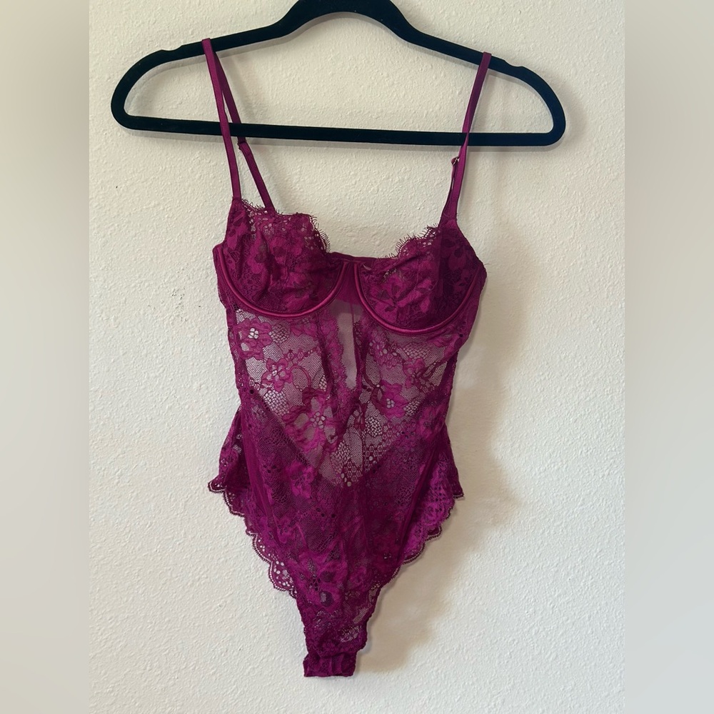 VS Lingerie